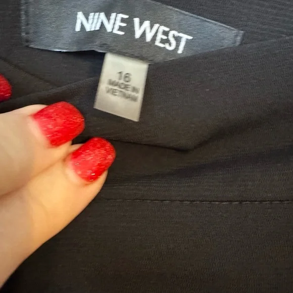 NWT   Nine West  Black Midi Skirt  OFFICE/CAREER   SIZE: 16   #5 - Picture 6 of 9